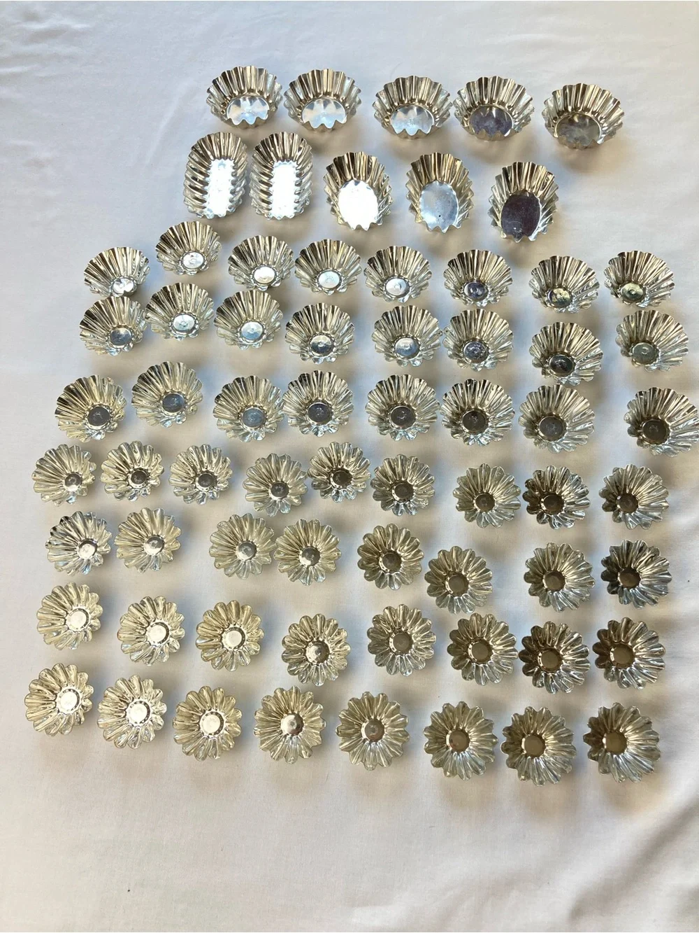 Vintage Swedish Sweden Tart Tartlet Tins Lot of 67 Sandbakkel Molds